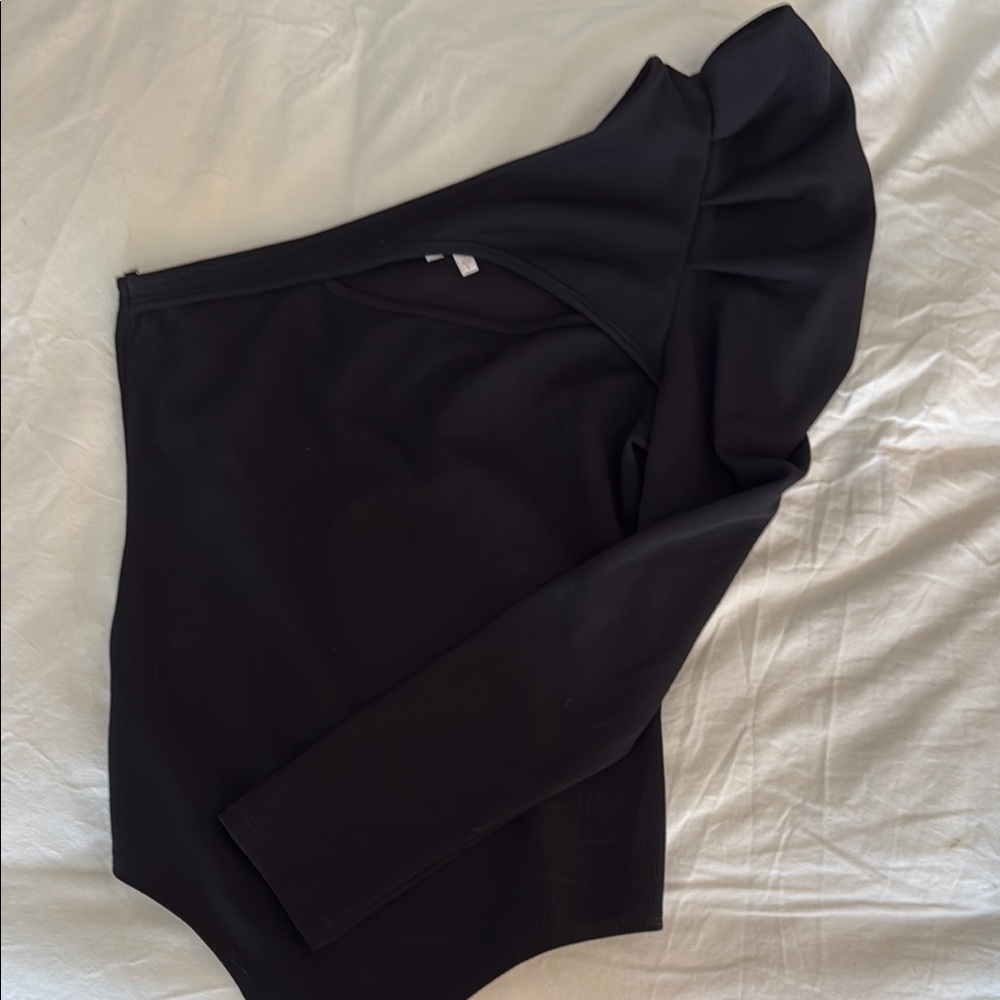 Black One-Shoulder Bodysuit